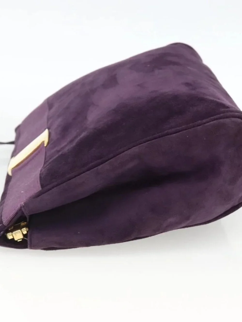 Salvatore Ferragamo Vala Shoulder Bag Suede Purple Gold Auth AMZ434